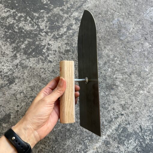 Alternative view of Kc Round Trowel 270mm