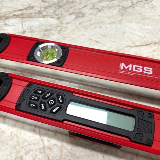 Alternative view of MGS Digital Spirit Levels 600mm & 12000mm (2 Sizes)