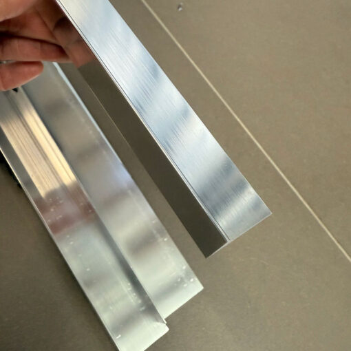 Alternative view of Kc Geometric Aluminium Angle 1.4/1.5mm x 3m Bright Silver