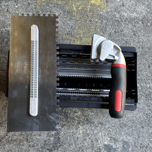 Alternative view of Kc Tiler Stainless Steel 6 Notched Trowel Set